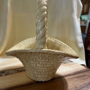 Vintage Handmade Woven Basket. Excellent Condition.